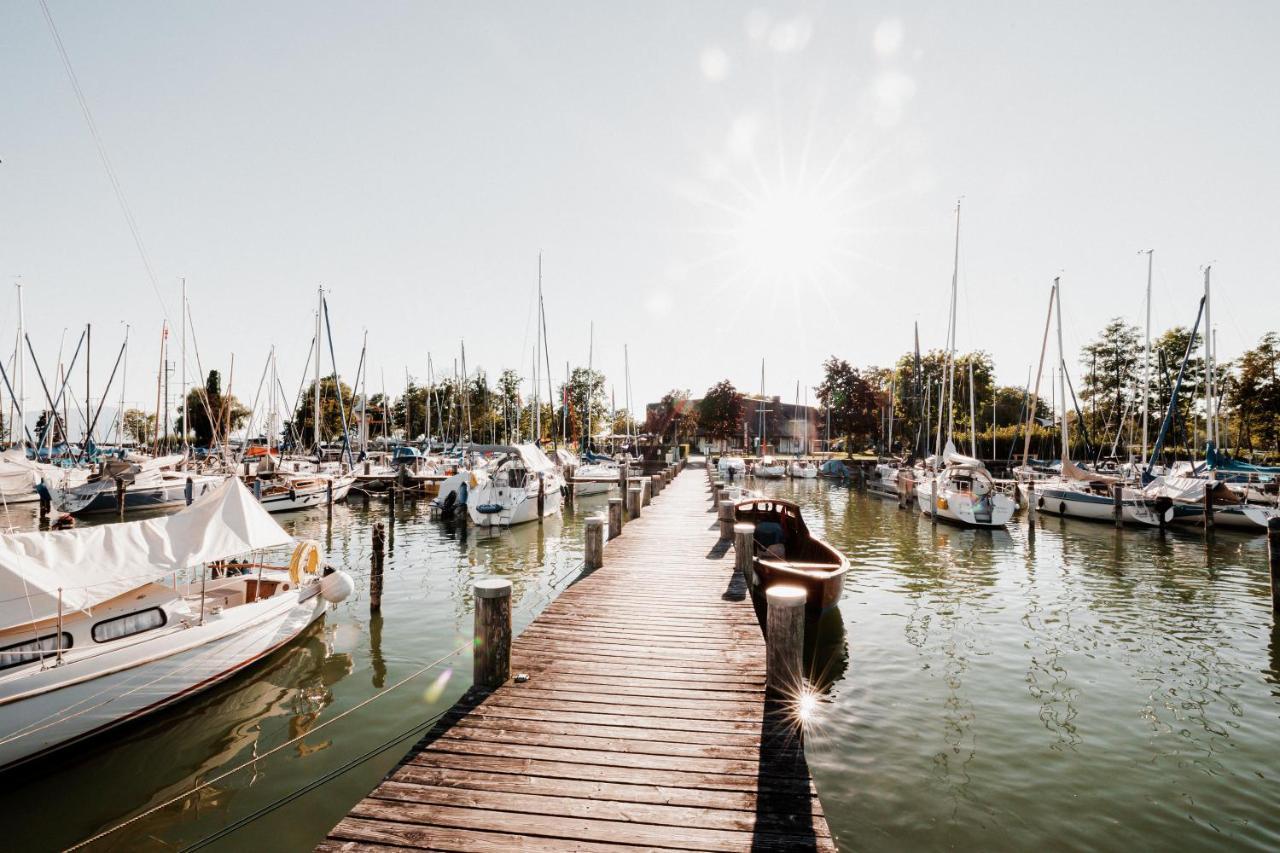 Chiemsee Ferienwohnung Gartenblick Prien am Chiemsee Esterno foto